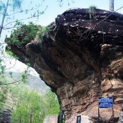 lakhudiyar-one-lakh-caves-img